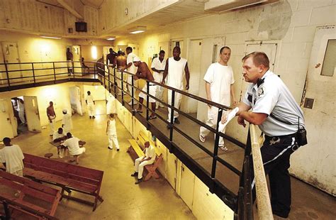 An Awful Examination Of One Of Alabamas Worst Prisons Hot Blast
