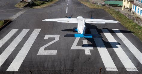 So THAT'S What The Numbers On Airport Runways Mean | HuffPost
