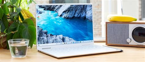 Dell Xps 13 2 In 1 Review 2019 Bright Screen Stiff Competition