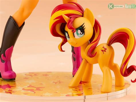 Sunset Shimmer And Twilight Sparkle Toy
