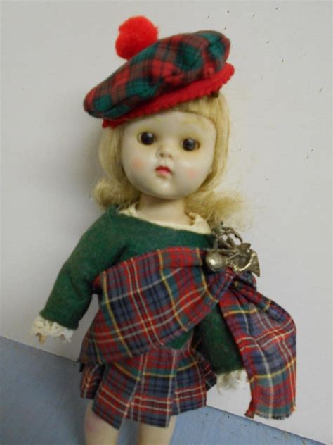 Vintage Tag Outfit 8 Ginny Scotch Scotland Frolicking Fables 1952