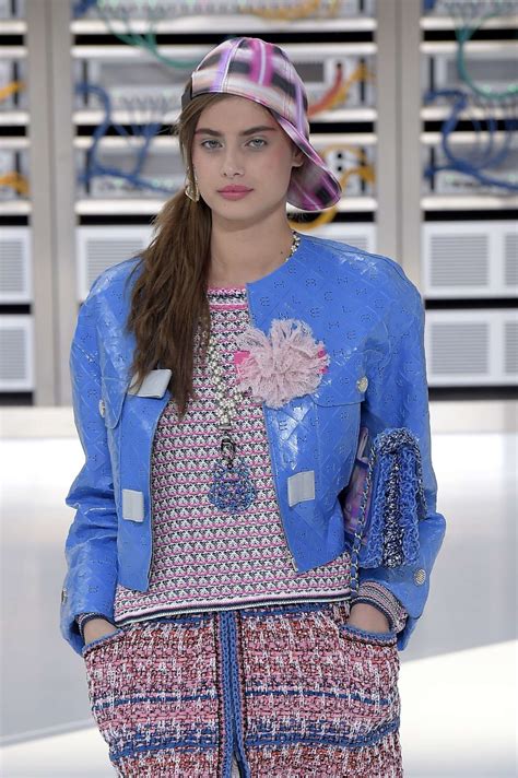 Taylor Hill Chanel Show Spring Summer 2017 In Paris Gotceleb