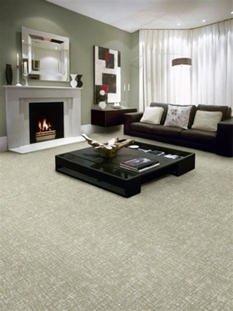 12 Ideas On How To Integrate A Carpet In The Living Room Interior