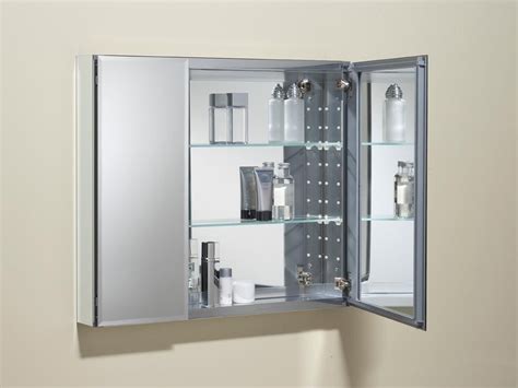 The medicine cabinet with mirrors look so glamorous, and it can instantly turn our room to the sumptuous hotel bathroom. 20 Best Bathroom Medicine Cabinets With Mirrors | Mirror Ideas