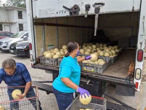 Del mar college 101 baldwin blvd, corpus christi date: 2020 April 22 Mathis Food Pantry | Catholic Charities ...