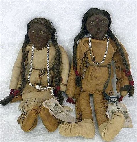 2 Antique Cloth Native American Cheyenne Indian Apple Head Doll Provenance 1920 Native