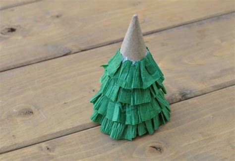 Christmas Tree Craft Tutorial Ruffled Crepe Paper Darice