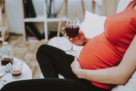 australia has some of the highest rates of drinking during pregnancy it s time to make