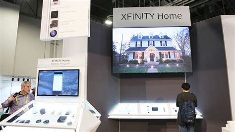 The xfinity home app lets you stay connected to your home even when you're on the go. Comcast and Philips Lighting Partner to Offer Xfinity Home ...