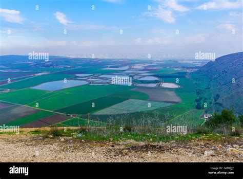 Jezreel Plain Israel High Resolution Stock Photography And Images Alamy