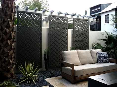 10 Beautiful Ways To Install Decorative Panels Privacy Fence Designs