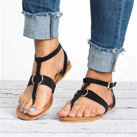 2019 Summer Womens Sandals Ladies Buckle Flat Flip Flops Beach Sandals Solid T Tied Roman Shoes