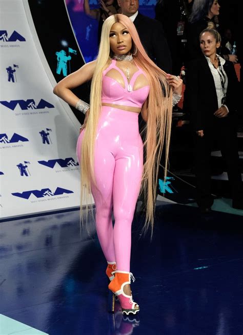 The Fashion Court On Twitter Nicki Minaj Wore A Bubblegum Pink Atsukokudo Latex Outfit To The
