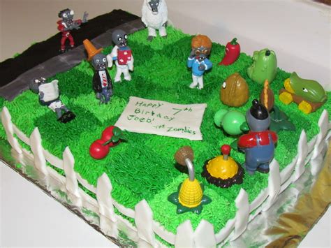 Plants Vs Zombies Birthday Cake