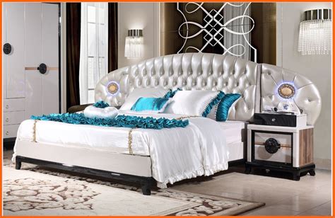 A king size bed in a small bedroom is a big no since you won't be left with enough space to walk around. Modern Bedroom Set Sale Y.g Furniture 2017 High Quality ...