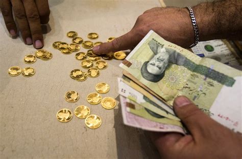 Iran Blasts Enemies As Currency Plunges News Al Jazeera