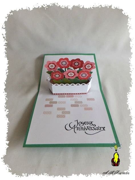 Les enfants pourront envoyer des cartes de printemps à toute la famille et leurs amis, mais aussi les utiliser en décoration pour la maison. cARTe d'anniversaire pop-up : le pot de fleur ou ...
