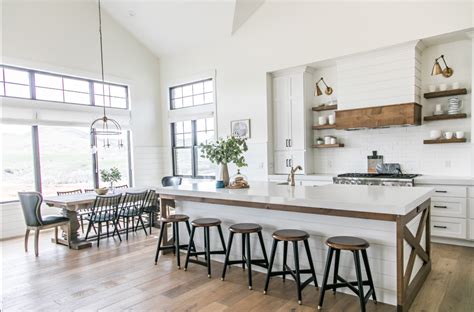 The 15 Most Beautiful Modern Farmhouse Kitchens On