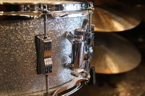 Ludwig 65x14 Classic Maple Ls403 In Silver Sparkle