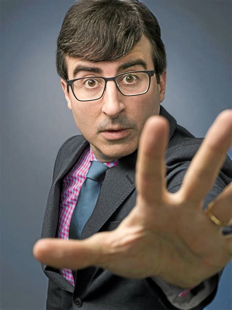 'Last Week Tonight with John Oliver:' Comedian goes from 'Daily Show' to his own show - Daily News