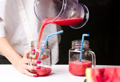 The 9 Best Blenders For Juicing In 2020 Reviews And Top Pick Vibrant