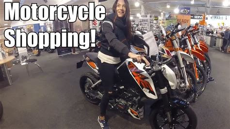 girlfriend buying a new motorcycle dual vlog youtube