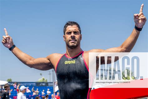 Verani Dario Ita Celebrating Gold Medal Km Men Open Water Swimming