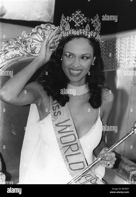 Miss World 1979 Winner Gina Swainson Miss Bermuda Stock Photo Alamy