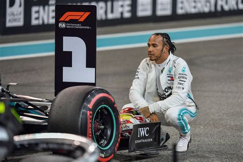 Formel 1 Hamilton Sichert Sich Poleposition Für Abu Dhabi Gp Sky