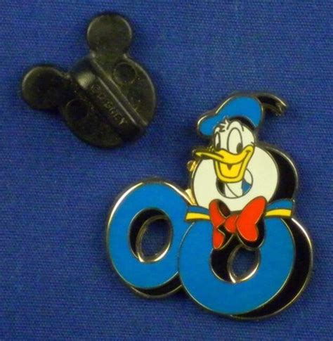Donald Duck 08 Bow Tie From Mickey And Friends 2008 Set 59909 Ebay