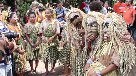 18 suku kaum orang asli. The history of the Senoi Praaq, the PDRM unit made up of ...
