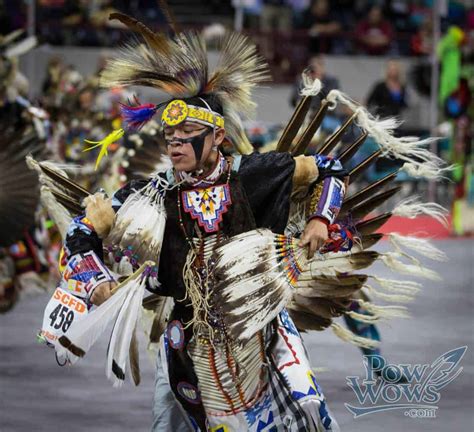 Young Northern Traditional Dancer Photos - 2017 Denver March Pow Wow ...