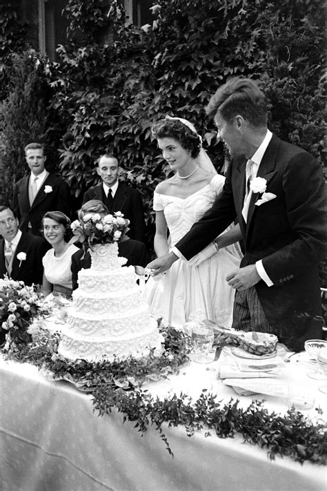 The 13 Best Celebrity Wedding Cakes Jackie Kennedy Wedding Celebrity