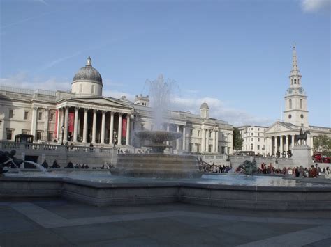 Fountains National Gallery And Trafalgar Square London Flickr