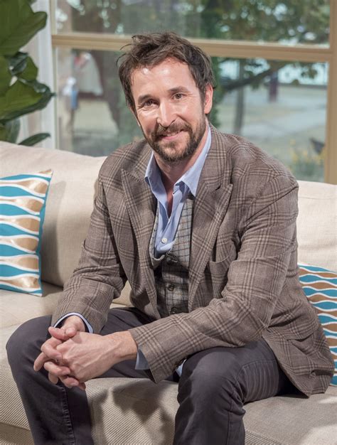 Noah Wyle Inks Deal To Return To ‘the Librarians Will Make His