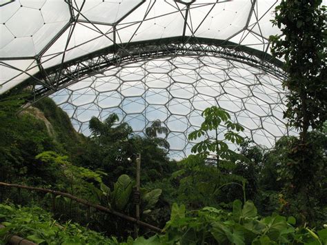 Leaders will dine on spiced melon and gazpacho, followed by turbot caught off the cornish coast, with english strawberry pavlova for dessert. Eden Project - Images n Detail - Visiting Place - XciteFun.net