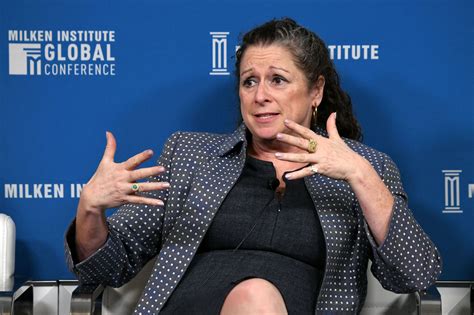 Abigail Disney On Ceo Pay Heiress Slams Corporate Payouts For Ceos Vox