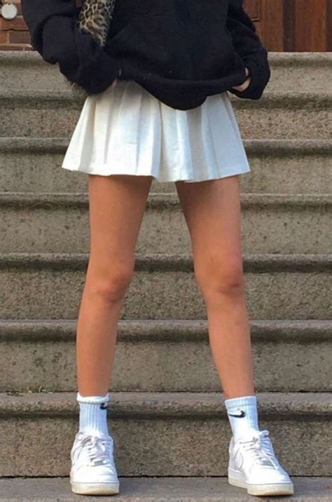 White Tennis Skirt Trendystuffandthings Casual Outfits Tennis