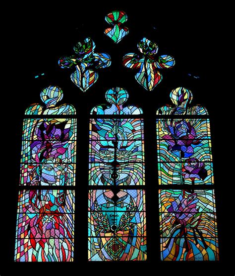 admire the world s most beautiful stained glass artwork