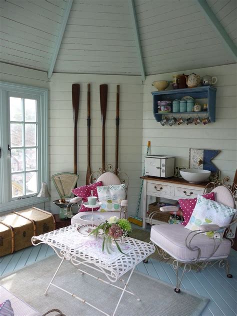 20 Beautiful Summer Houses That Are Prettier That Hotel Rooms Summer