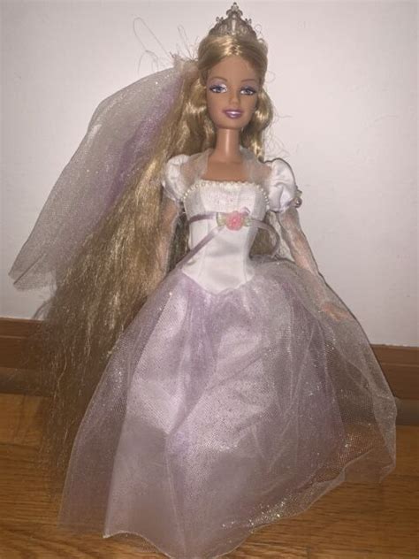 barbie rapunzel s wedding doll light up crown 2005 mattel j1014 ebay