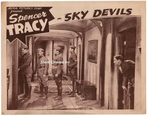 Sky Devils 1932 Spencer Tracy Hides From Four Fellow Soldiers Looking