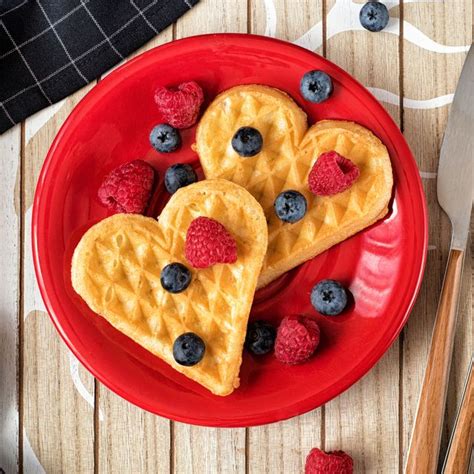 6 Best Heart Shaped Waffle Makers 2023 Heart Waffle Maker Reviews