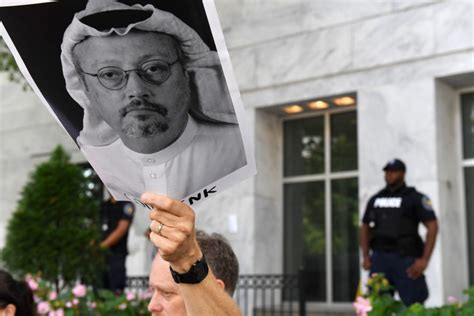 Journalist jamal khashoggi was murdered in the saudi consulate in istanbul a year ago by a team of agents from the kingdom. Apple Watch recorded death of journalist Jamal Khashoggi ...