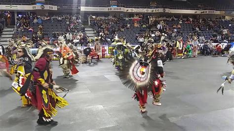 Adult Men S Traditional Blackfoot Confederacy International Peace Pow Wow 2020 Youtube