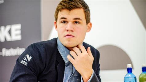 Magnus Carlsen: Psssst! | ZEIT ONLINE
