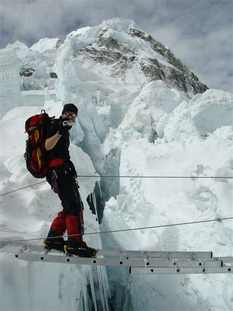 How Many People Have Climbed Mount Everest Ian Taylor Trekking