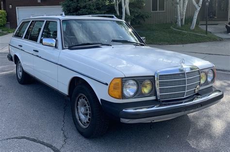 No Reserve 1983 Mercedes Benz 300td Turbo For Sale On Bat Auctions