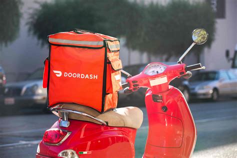 DoorDash jobs · Become a DoorDash Dasher! · Student Edge
