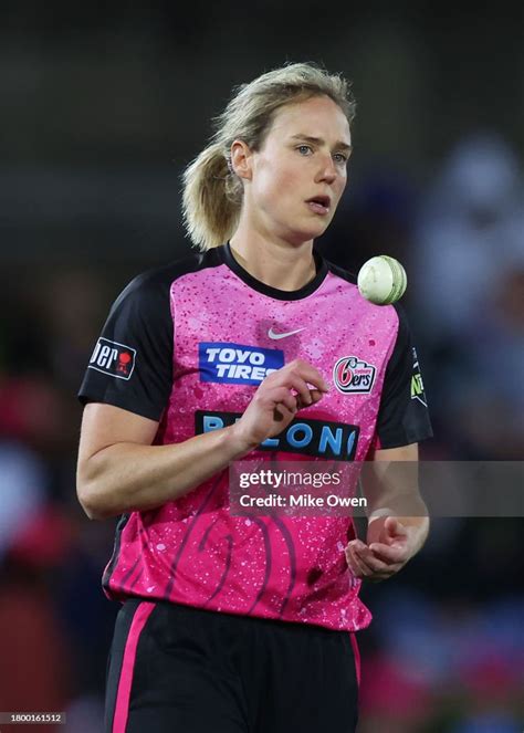 Ellyse Perry Of The Sixers Prepares To Bowl During The Wbbl Match
